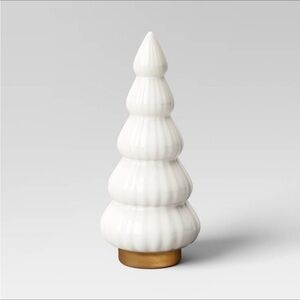 Large Scalloped Ceramic Christmas Tree White - Threshold